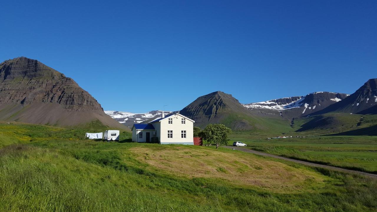 Korpudalur Hi Hostel Flateyri Exteriör bild